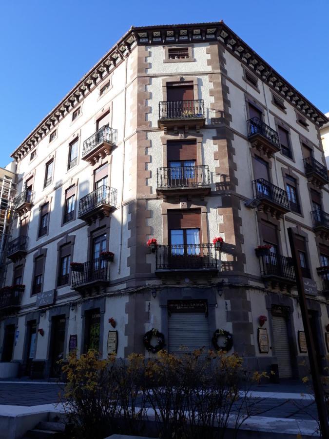 Appartement Plaza Catedral Jaca Extérieur photo