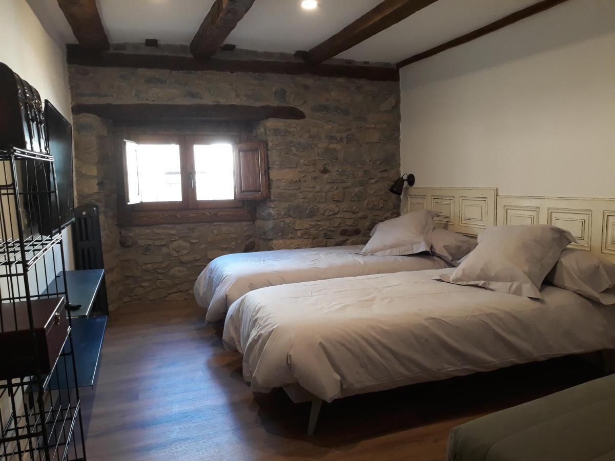 Appartement Plaza Catedral Jaca Extérieur photo